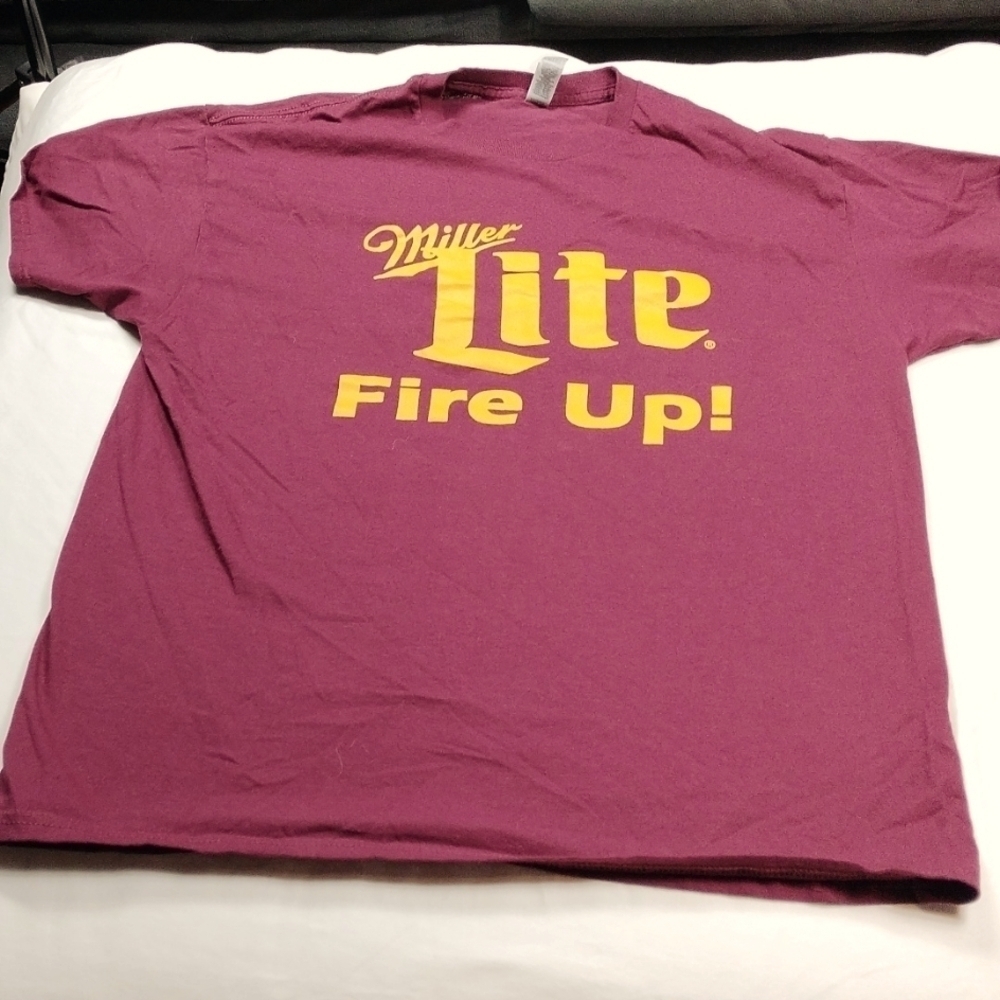 Miller Lite burgundy men's t shirt size XL
